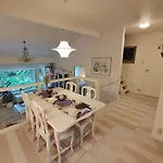 Daire Cozy Townhouse In