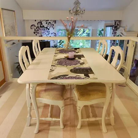 Cozy Townhouse In Рованиеми