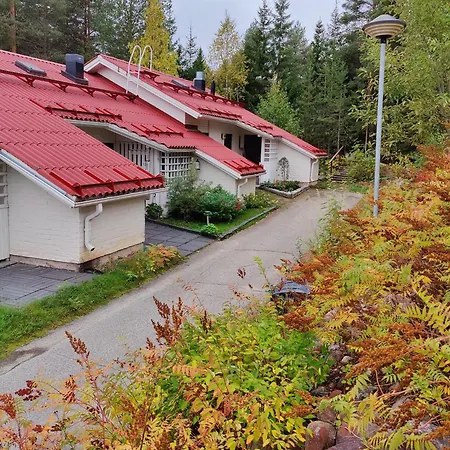 Cozy Townhouse In *